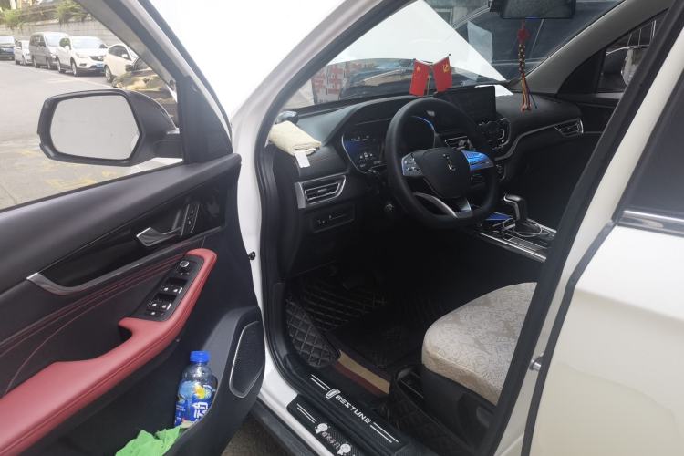 Used Bestune T33 2021 1.2T DCT Luxury Model Interior 3