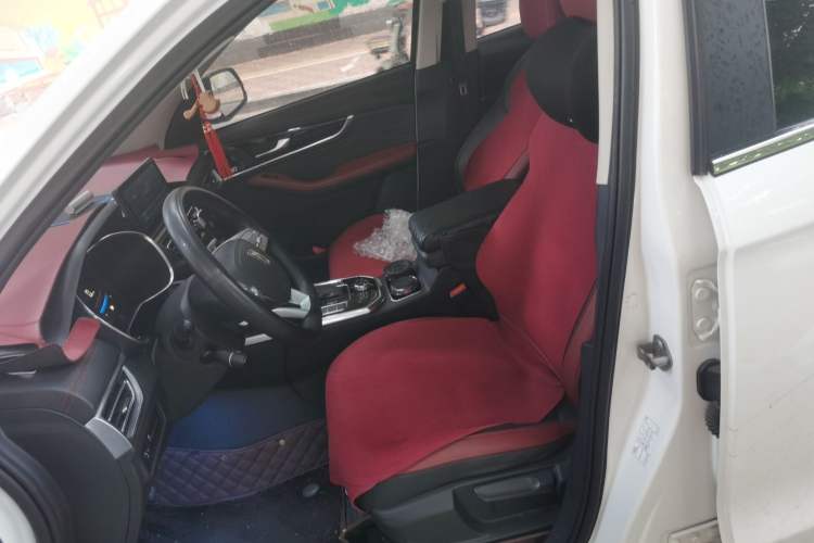 Used Bestune T33 2021 1.2T DCT Luxury Model Left Front Seat