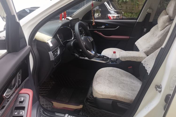 Used Bestune T33 2021 1.2T DCT Luxury Model Left Front Seat