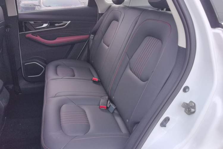 Used Bestune T33 2021 1.2T Manual Luxury Model Left Rear Seat