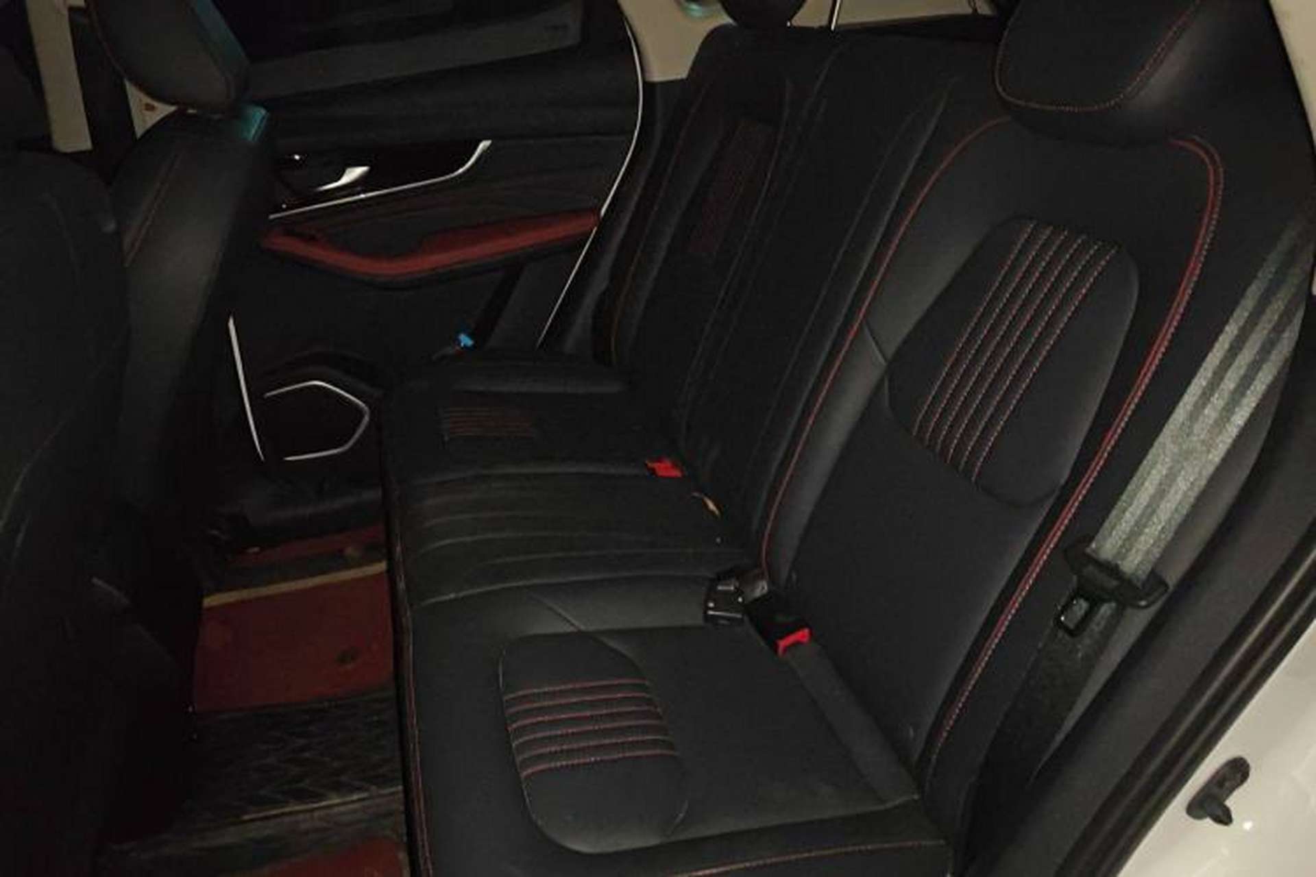 Used Bestune T33 2021 1.2T DCT Luxury Model Left Rear Seat