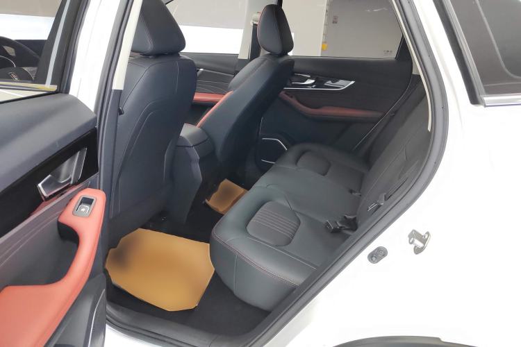 Used Bestune T33 2021 1.2T Manual Luxury Model Left Rear Seat