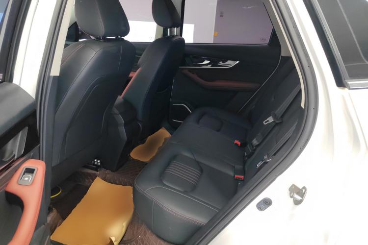 Used Bestune T33 2021 1.2T DCT Luxury Model Left Rear Seat