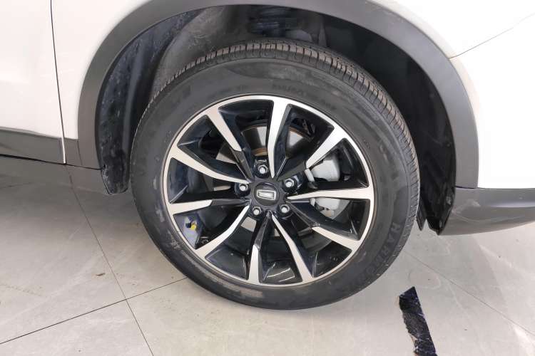Used Bestune T33 2021 1.2T DCT Luxury Model Left Rear Wheel Hub