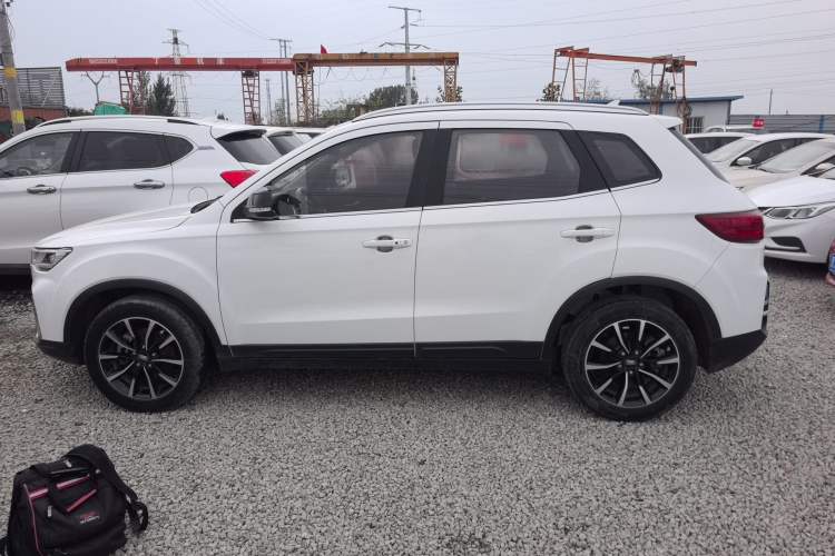 Used Bestune T33 2021 1.2T Manual Luxury Model Left Side