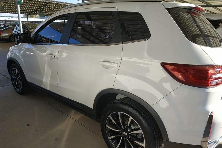 Used Bestune T33 2021 1.2T DCT Luxury Model Left Side