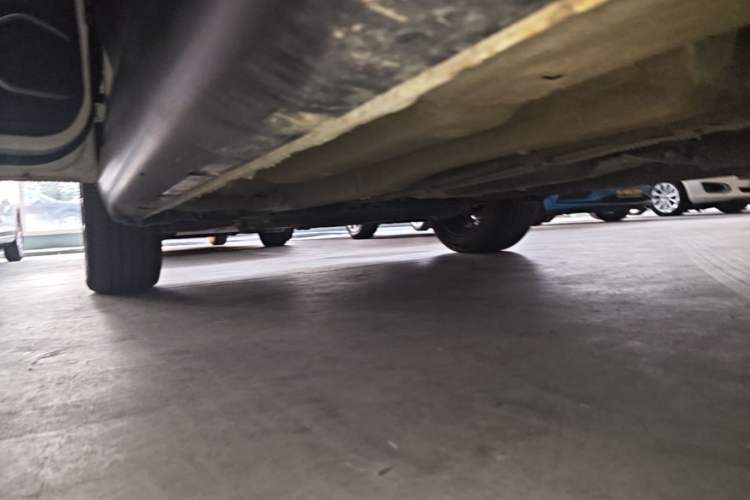 Used Bestune T33 2021 1.2T DCT Luxury Model Left Side Sill
