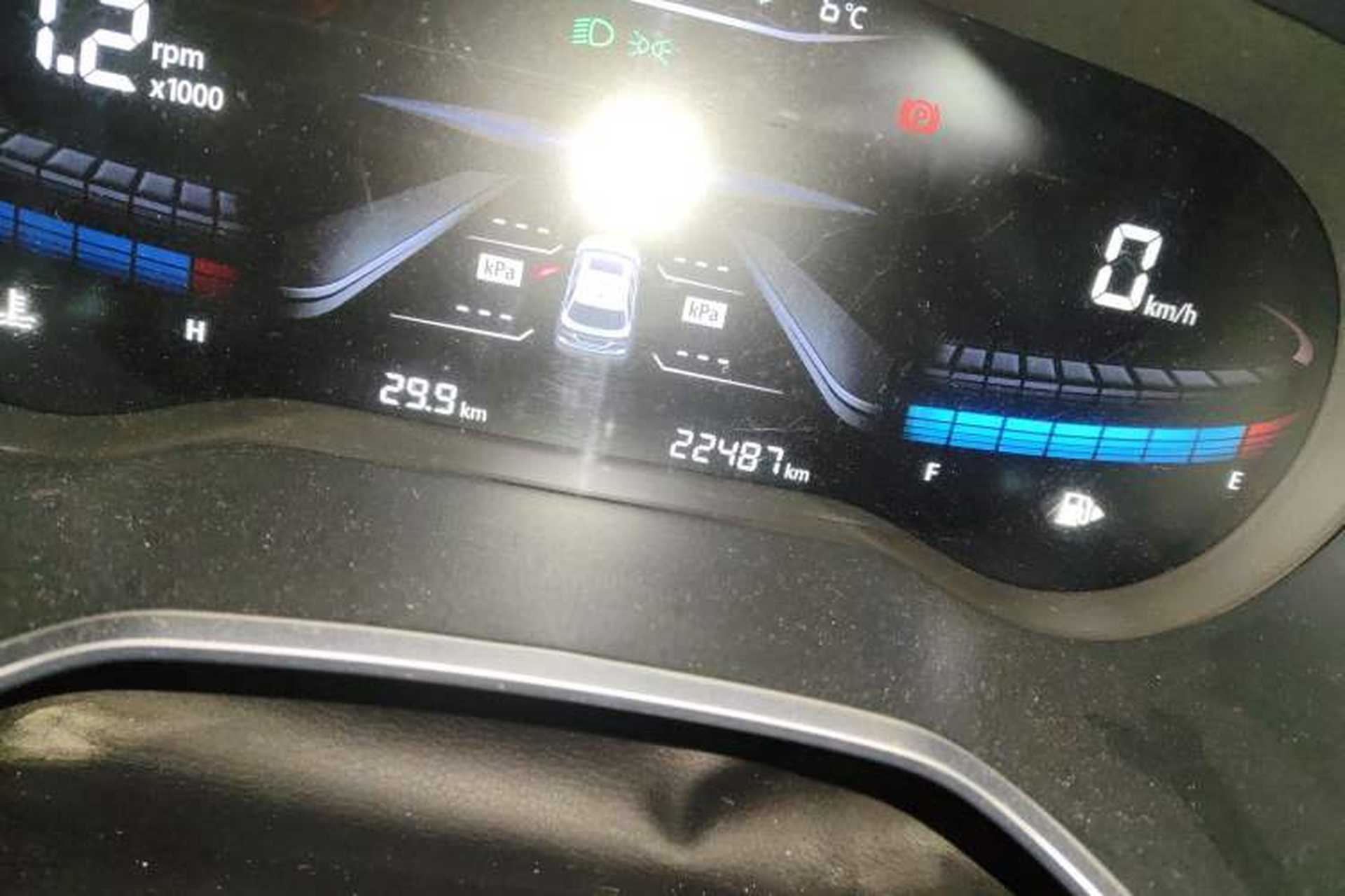 Used Bestune T33 2021 1.2T DCT Luxury Model Odometer Close Up