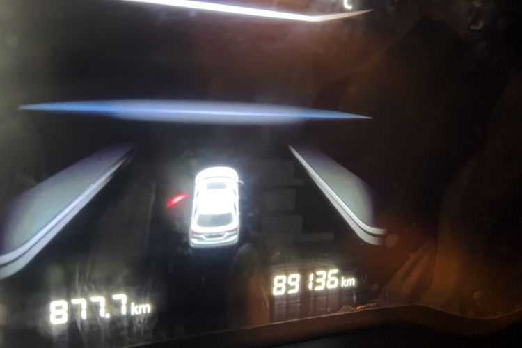 Used Bestune T33 2021 1.2T DCT Luxury Model Odometer Close Up