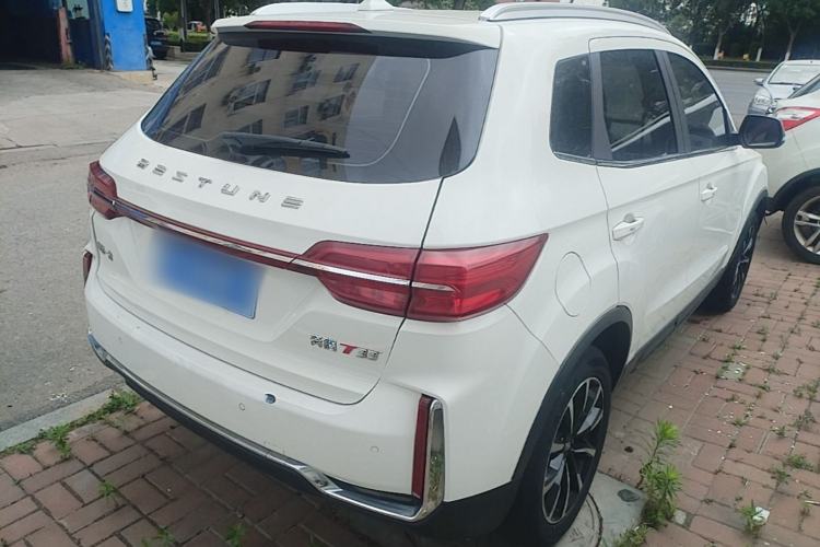 Used Bestune T33 2021 1.2T Manual Luxury Model Rear Right 45 Deg