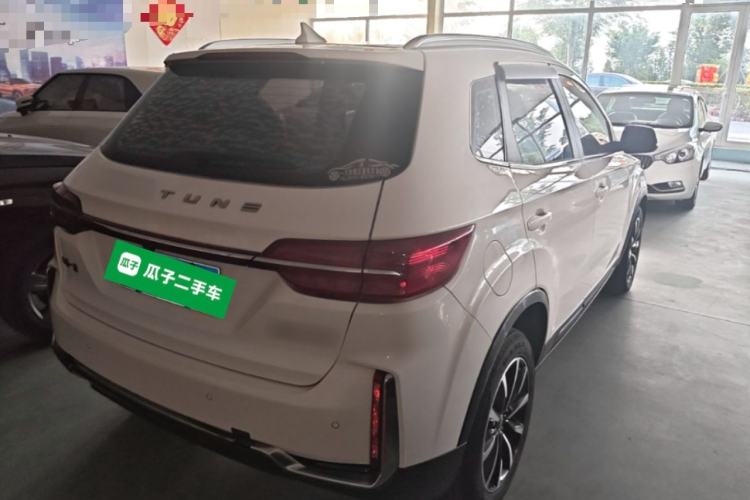 Used Bestune T33 2021 1.2T DCT Luxury Model Rear Right 45 Deg