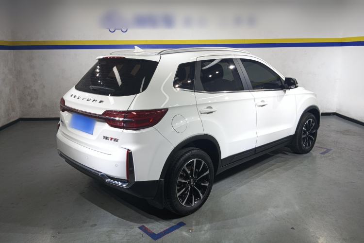 Used Bestune T33 2021 1.2T DCT Luxury Model Rear Right 45 Deg
