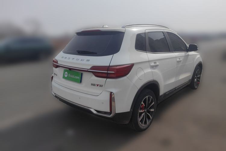Used Bestune T33 2021 1.2T Manual Luxury Model Rear Right 45 Deg