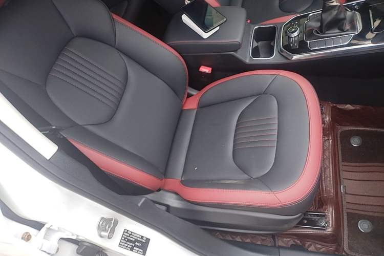 Used Bestune T33 2021 1.2T Manual Luxury Model Right Front Seat