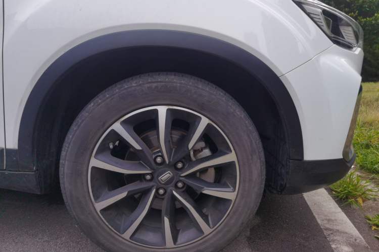 Used Bestune T33 2021 1.2T DCT Luxury Model Right Front Wheel Hub