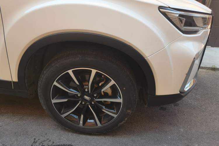 Used Bestune T33 2021 1.2T Manual Luxury Model Right Front Wheel Hub