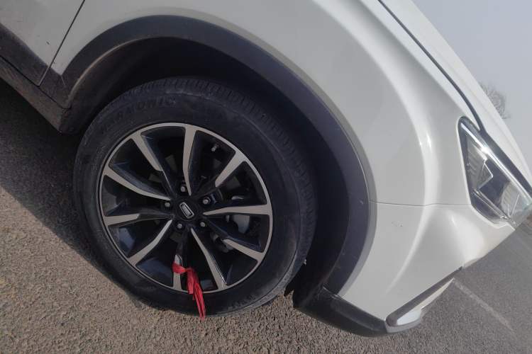 Used Bestune T33 2021 1.2T Manual Luxury Model Right Front Wheel Hub