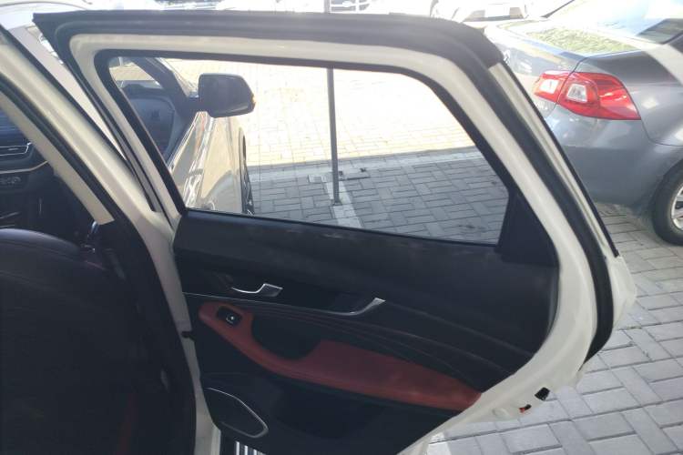 Used Bestune T33 2021 1.2T DCT Luxury Model Right Rear Door Interior