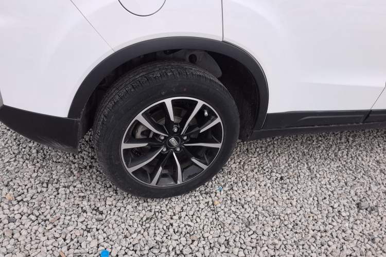 Used Bestune T33 2021 1.2T Manual Luxury Model Right Rear Wheel Hub