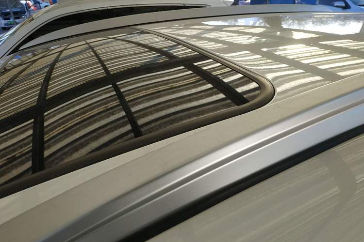 Used Bestune T33 2021 1.2T DCT Luxury Model Roof