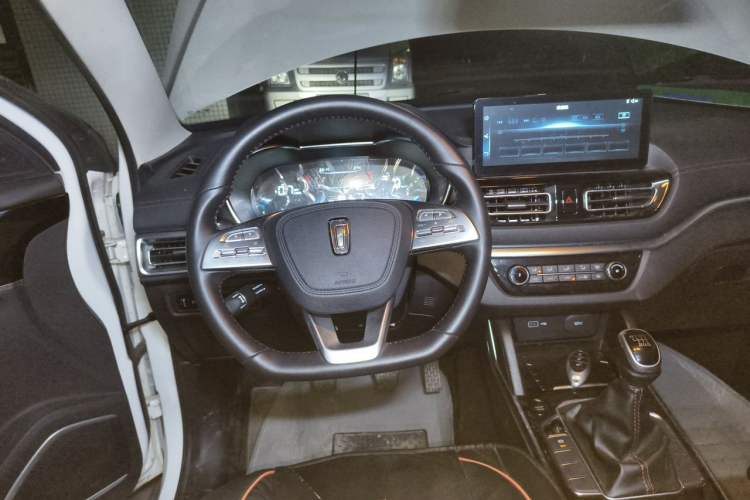 Used Bestune T33 2021 1.2T Manual Luxury Model Steering Wheel