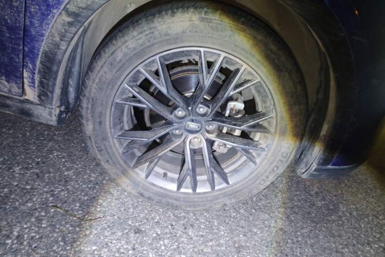 Used Bestune T55 2021 1.5T Automatic Joyful Life Luxury Edition Right Front Wheel Hub