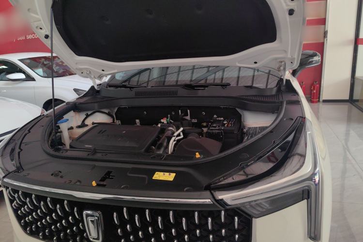 Used Bestune T55 2023 1.5T Automatic Leap Model Engine Bay