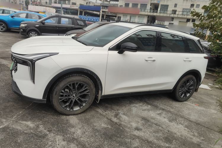 Used Bestune T55 2023 1.5T Automatic Leap Model Left Side
