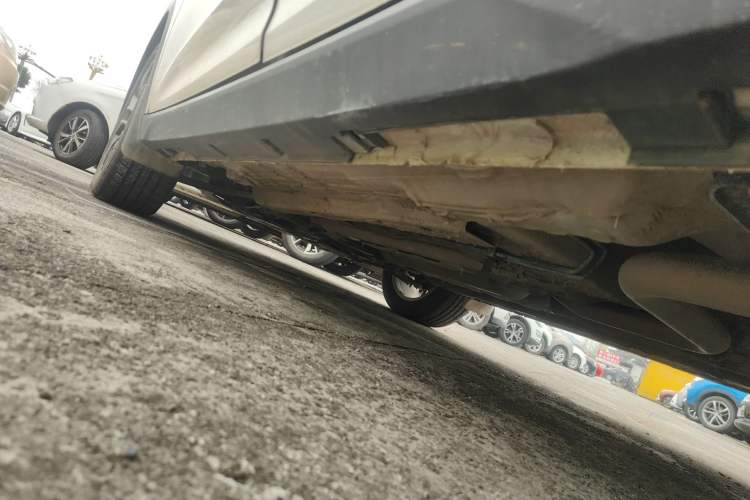 Used Bestune T55 2023 1.5T Automatic Leap Model Left Side Sill