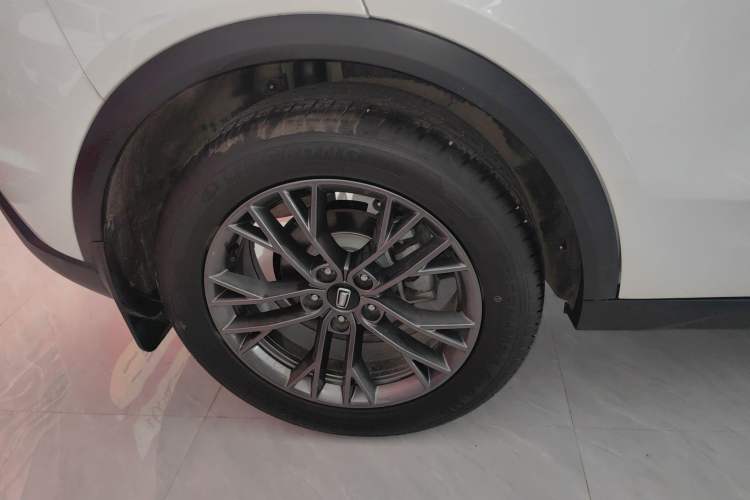 Used Bestune T55 2023 1.5T Automatic Leap Model Right Rear Wheel Hub