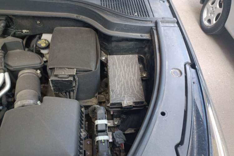 Used Bestune T55 2021 1.5T Automatic Joyful·Prestige Edition Engine Bay Left