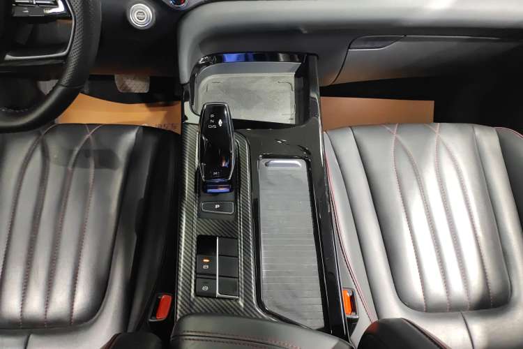 Used Bestune T55 2021 1.5T Automatic Joyful·Prestige Edition Gear Lever