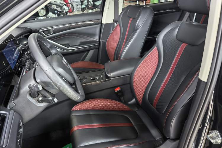 Used Bestune T55 2021 1.5T Automatic Enjoyment & Premium Edition Left Front Seat