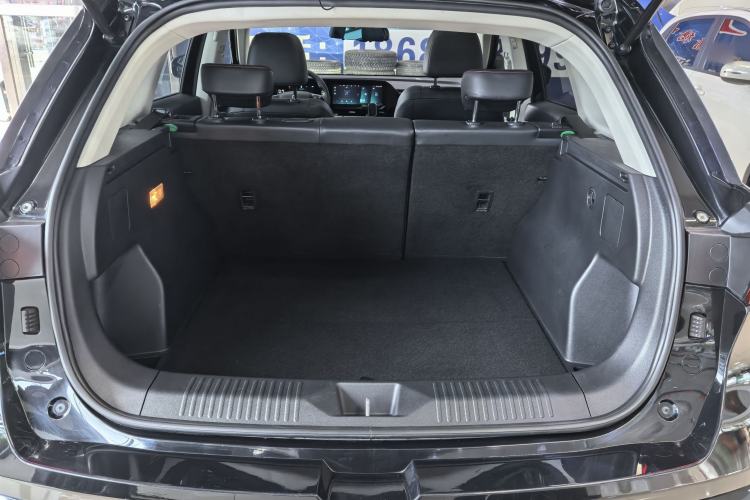 Used Bestune T55 2021 1.5T Automatic Enjoyment & Premium Edition Trunk