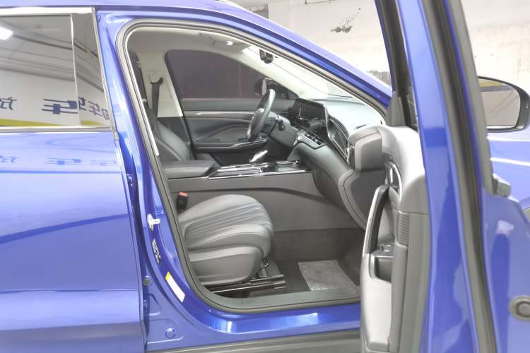 Used Bestune T55 2021 1.5T Automatic Joyful·Prestige Edition Right Front Seat