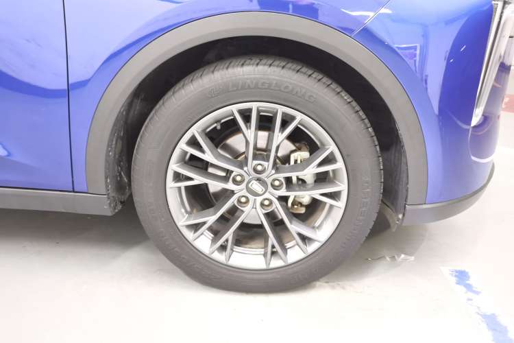 Used Bestune T55 2021 1.5T Automatic Joyful·Prestige Edition Right Front Wheel Hub