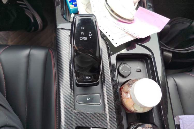 Used Bestune T55 2021 1.5T Automatic Joyful·Prestige Edition Gear Lever