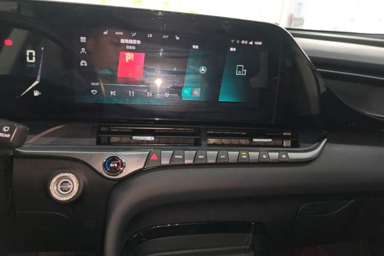 Used Bestune T55 2021 1.5T Automatic Joyful·Prestige Edition Audio And AC Panel