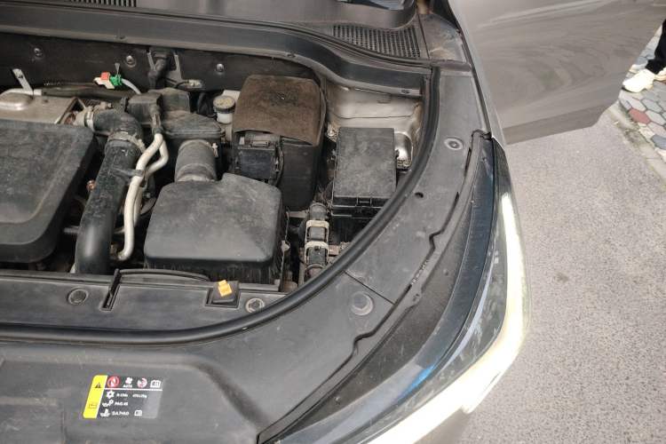 Used Bestune T55 2021 1.5T Automatic Enjoyment · Luxury Edition Engine Bay Left