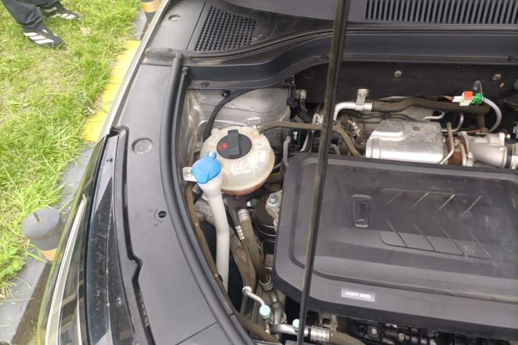 Used Bestune T55 2021 1.5T Automatic Joyful Life Luxury Edition Engine Bay Right