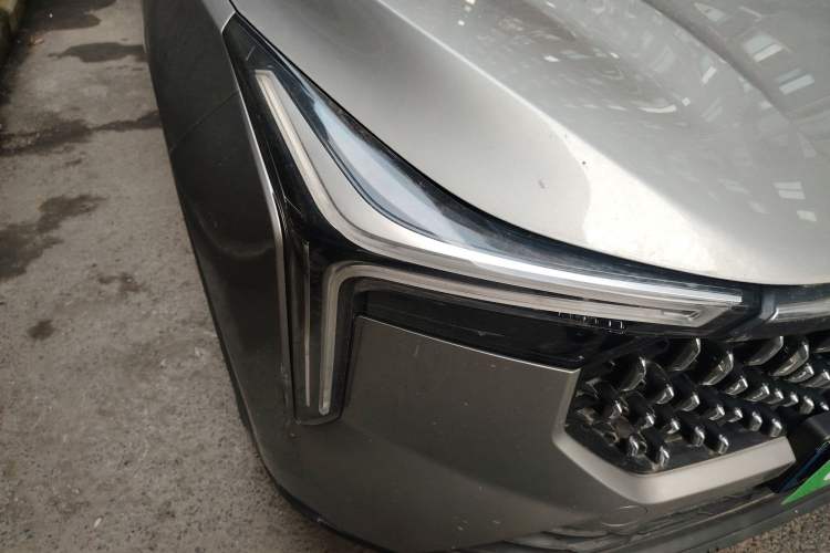 Used Bestune T55 2021 1.5T Automatic Enjoyment · Luxury Edition Right Front Headlight