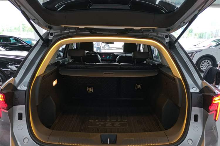 Used Bestune T55 2021 1.5T Automatic Joyful·Prestige Edition Trunk