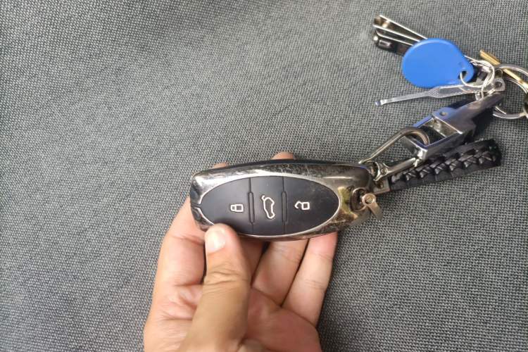 Used Bestune T55 2021 1.5T Automatic Joyful Life Luxury Edition Vehicle Key