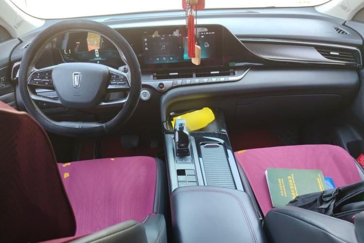 Used Bestune T55 2021 1.5T Automatic Joyful·Prestige Edition Center Console