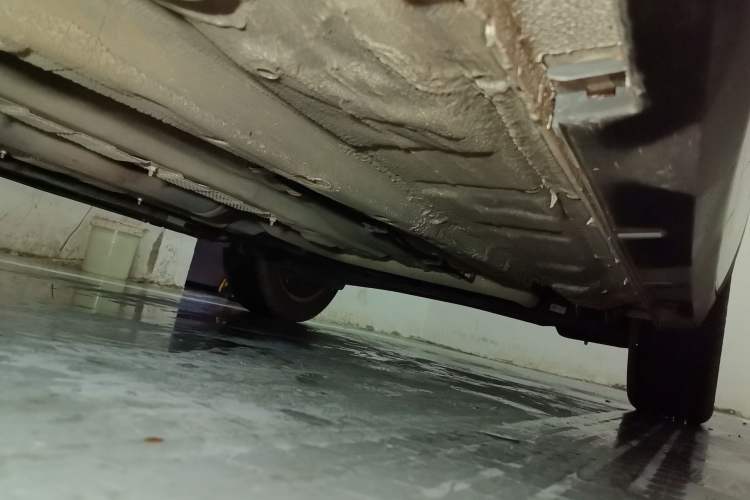 Used Bestune T55 2021 1.5T Automatic Joyful·Prestige Edition Chassis Front Left