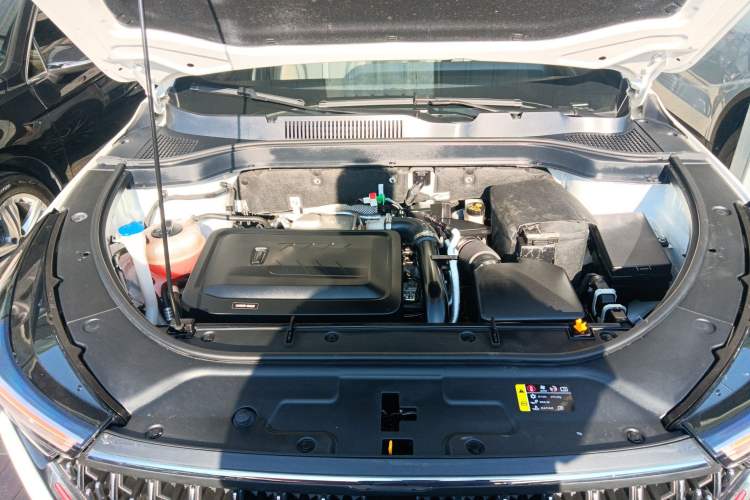 Used Bestune T55 2021 1.5T Automatic Enjoyment · Luxury Edition Engine Bay