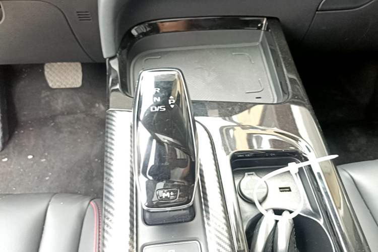 Used Bestune T55 2021 1.5T Automatic Joyful·Prestige Edition Gear Lever