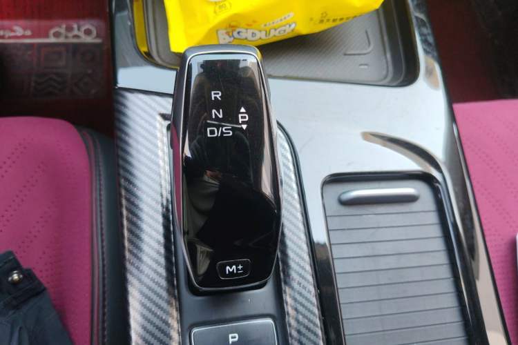 Used Bestune T55 2021 1.5T Automatic Joyful·Prestige Edition Gear Lever