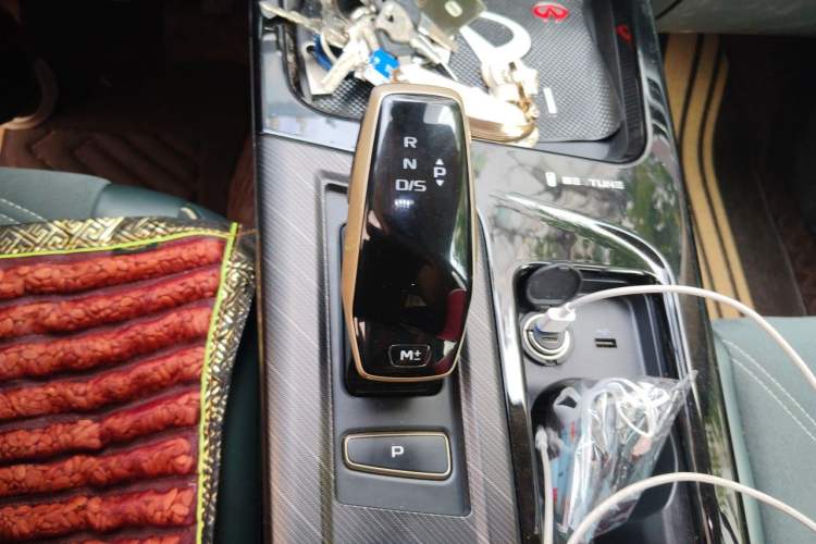 Used Bestune T55 2021 1.5T Automatic Joyful·Prestige Edition Gear Lever