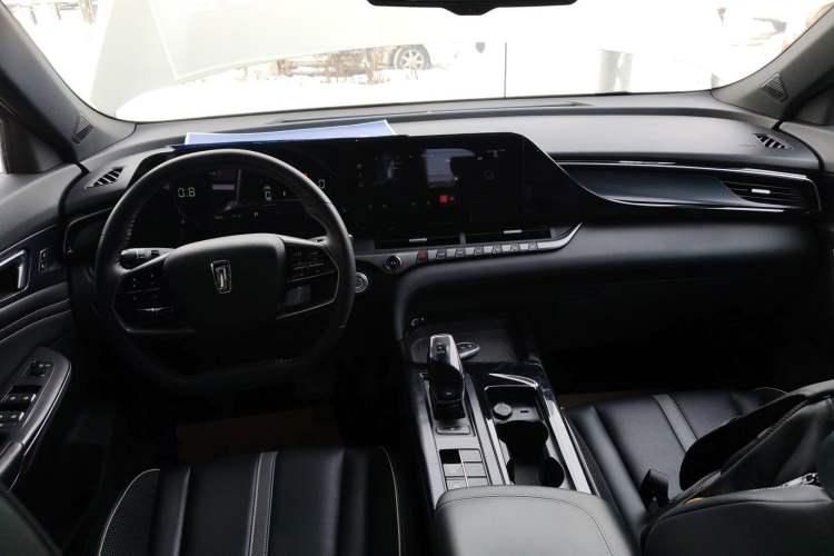 Used Bestune T55 2021 1.5T Automatic Enjoyment & Premium Edition Interior 2